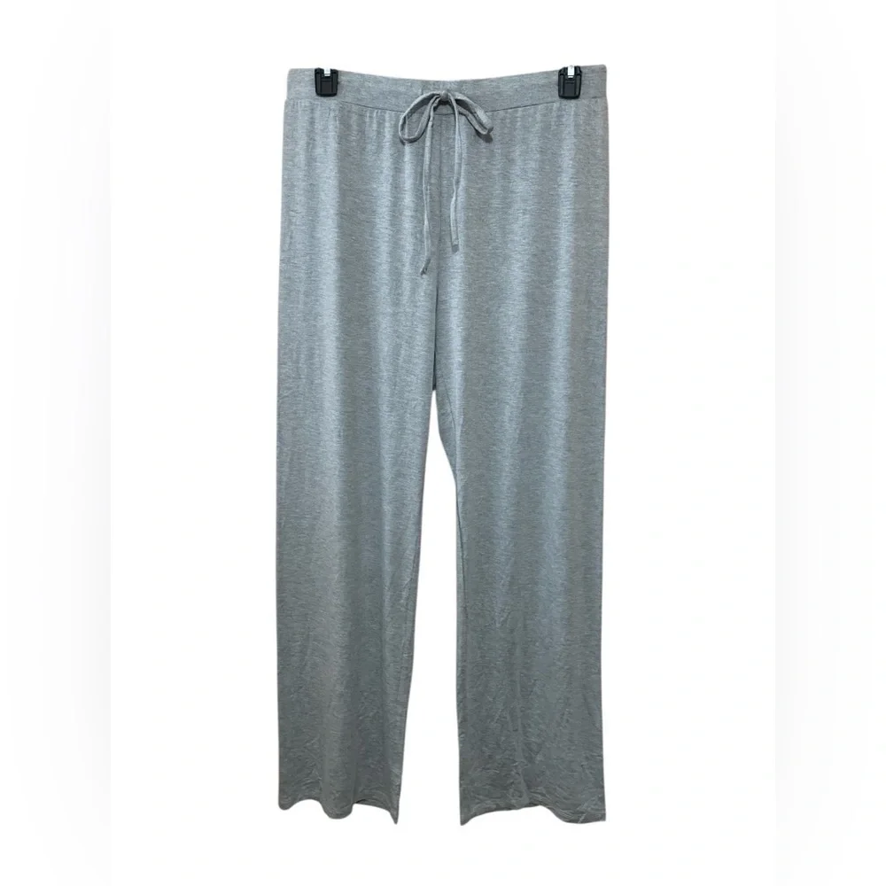 Trendy Queen Women's Gray Joggers, Elastic Waist, Flowy, Size XL.
